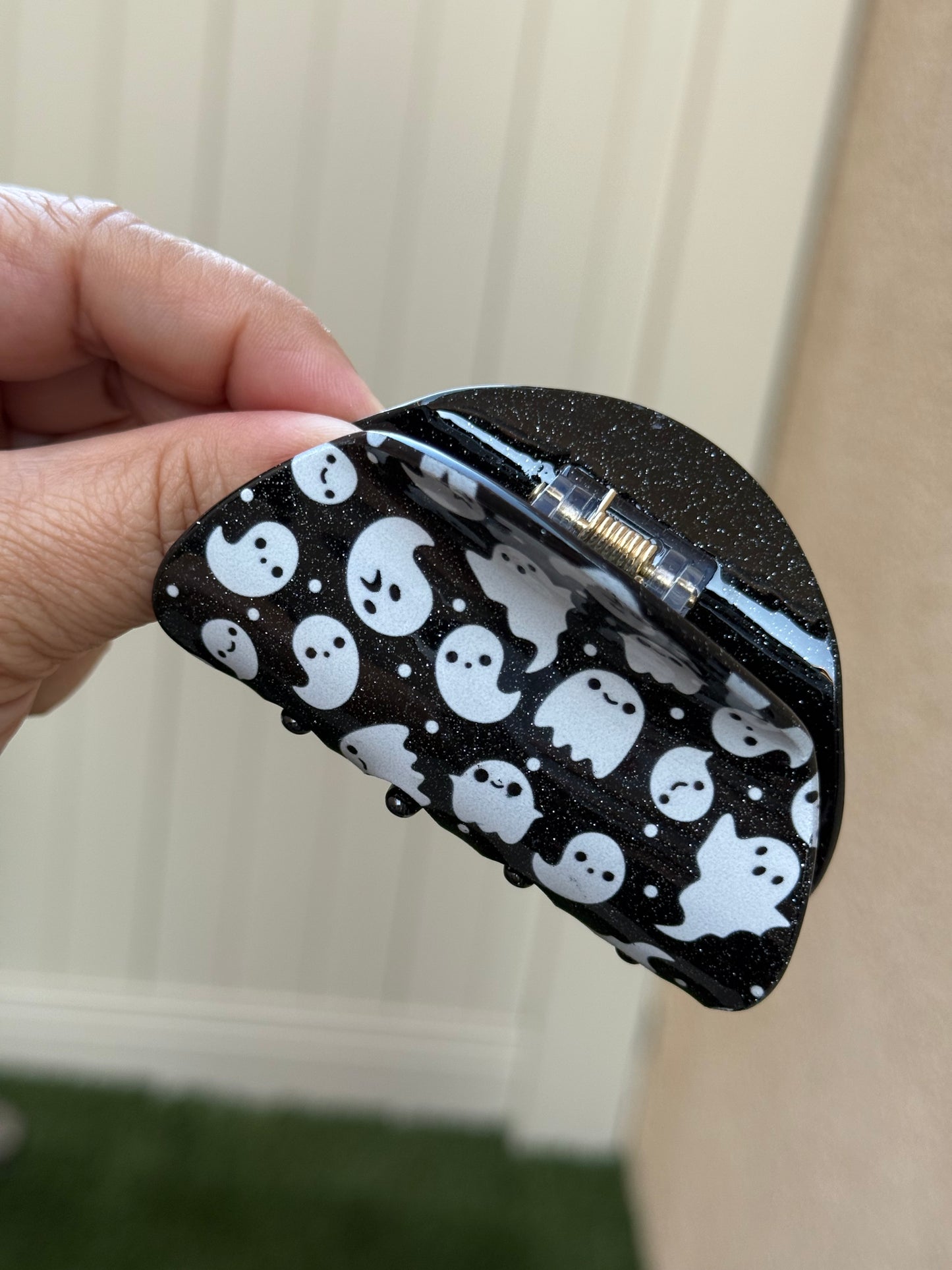 Glitter Ghost Claw Clip