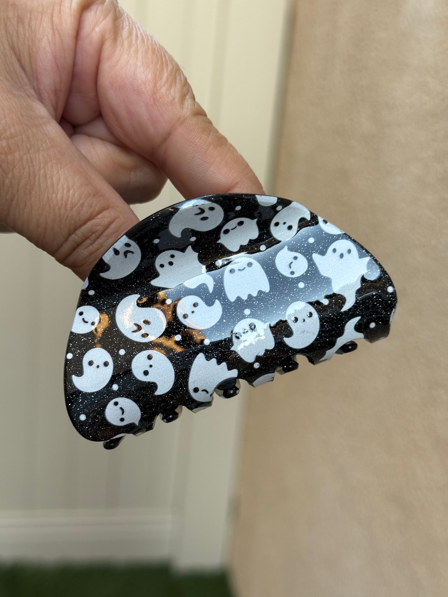 Glitter Ghost Claw Clip