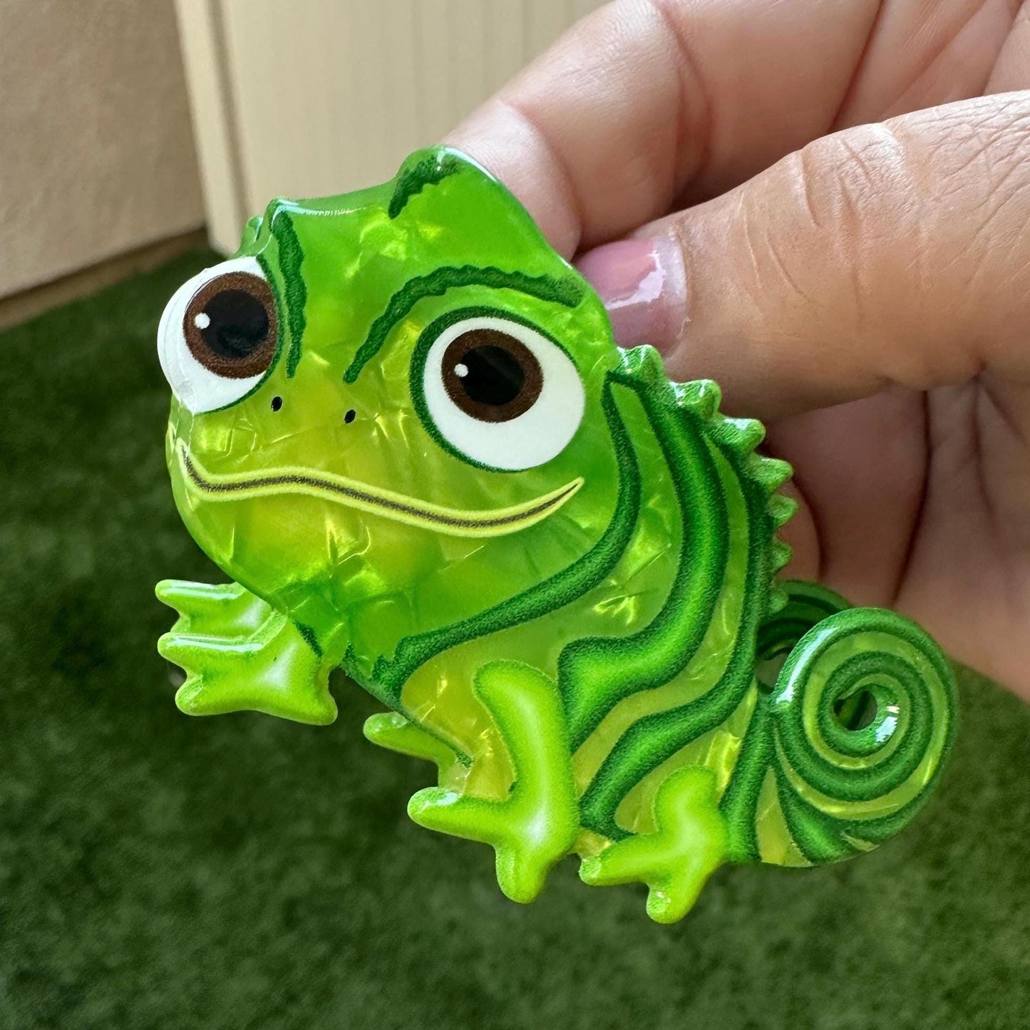 Pascal Rapunzel Hair Claw Clip