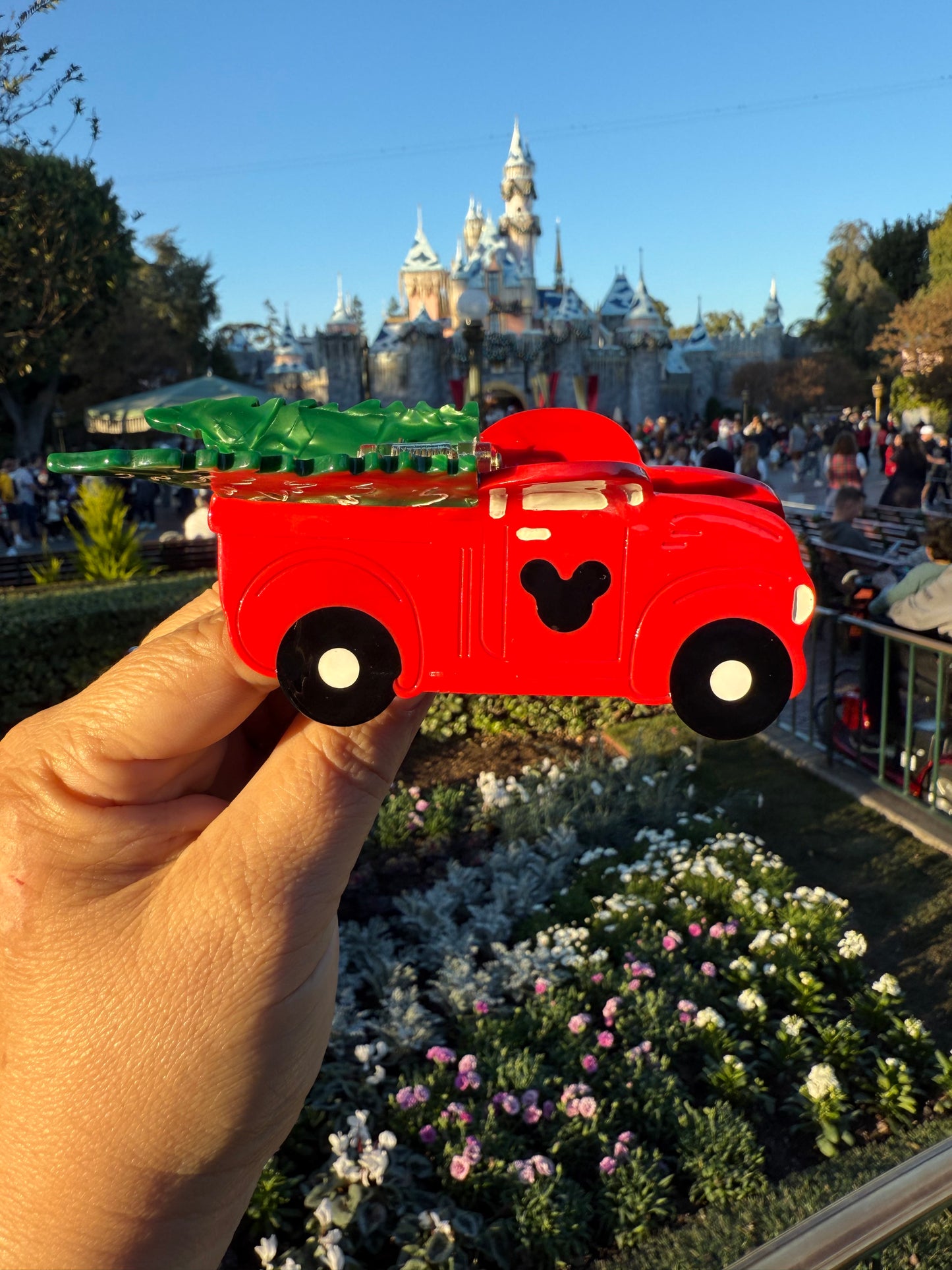 Mickey Santa Red Truck Claw Clip