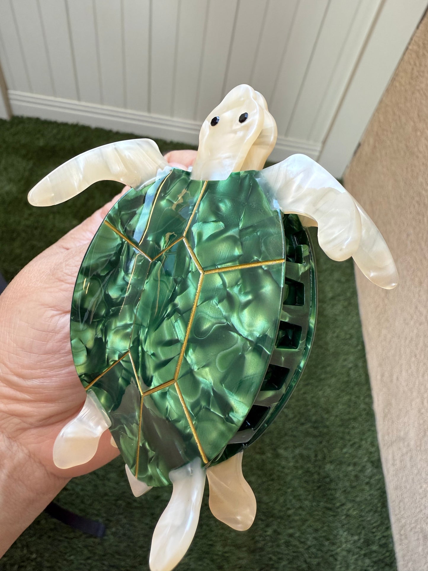 Turtle Claw Clip