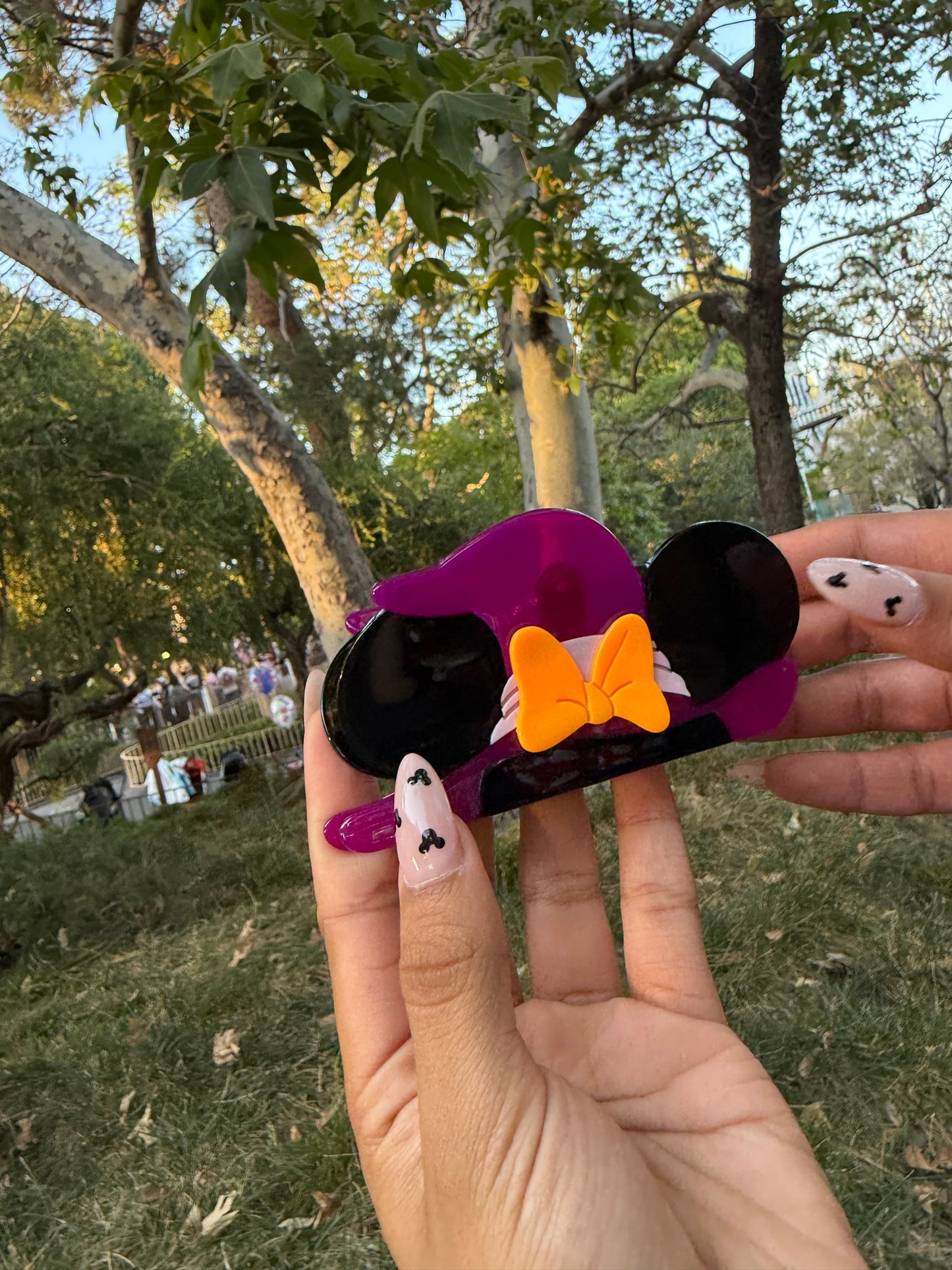 Minnie Witch Hat Hair Claw Clip