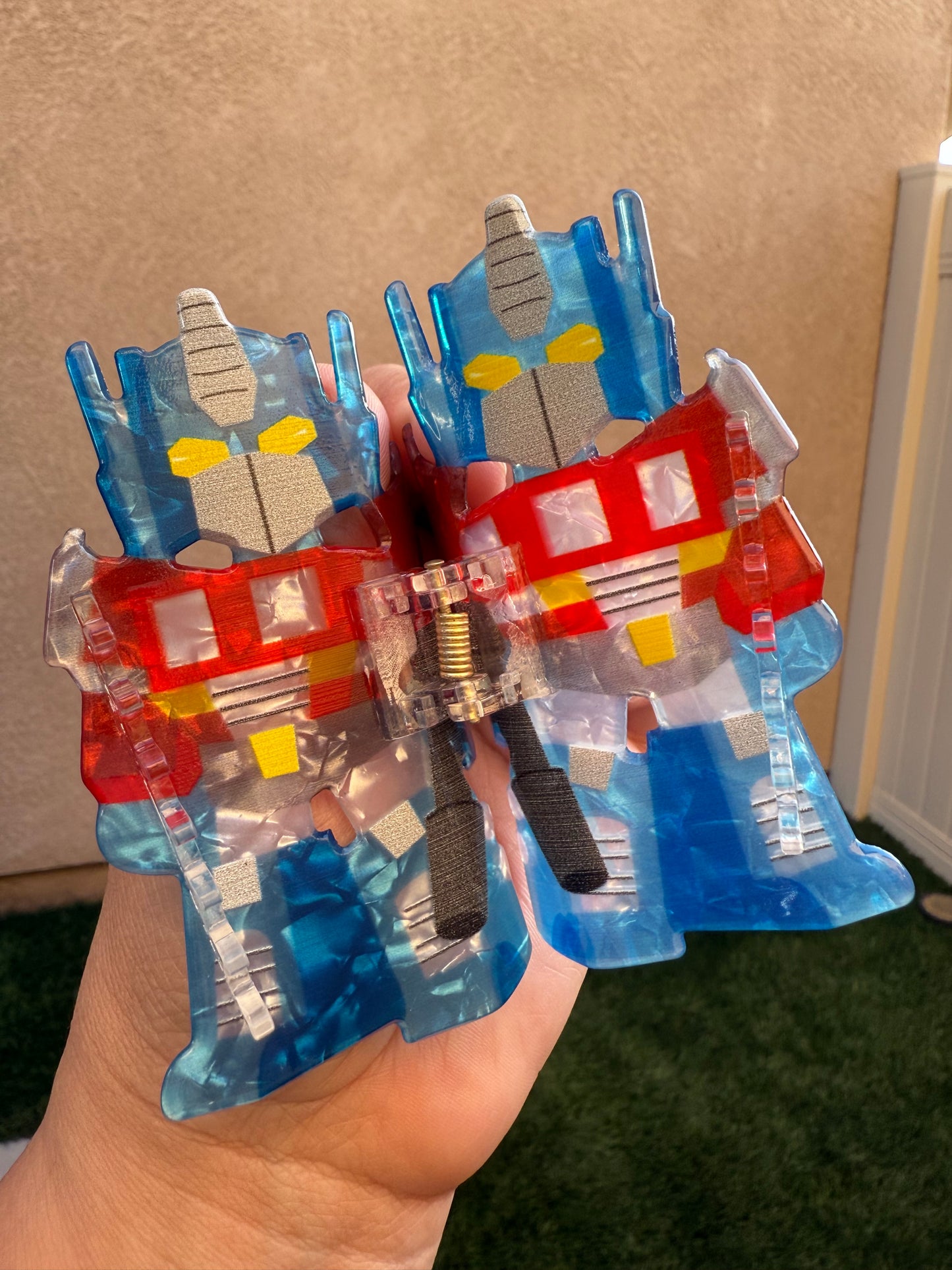Transformer Optimus Prime Inspired Claw Clip