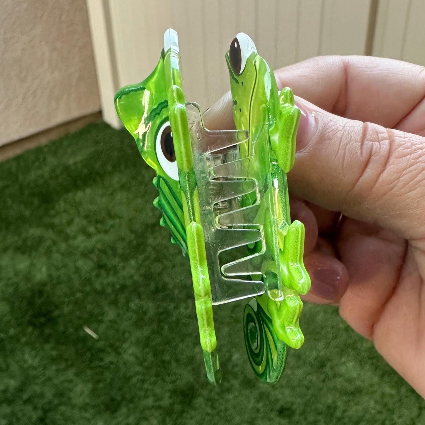 Pascal Rapunzel Hair Claw Clip