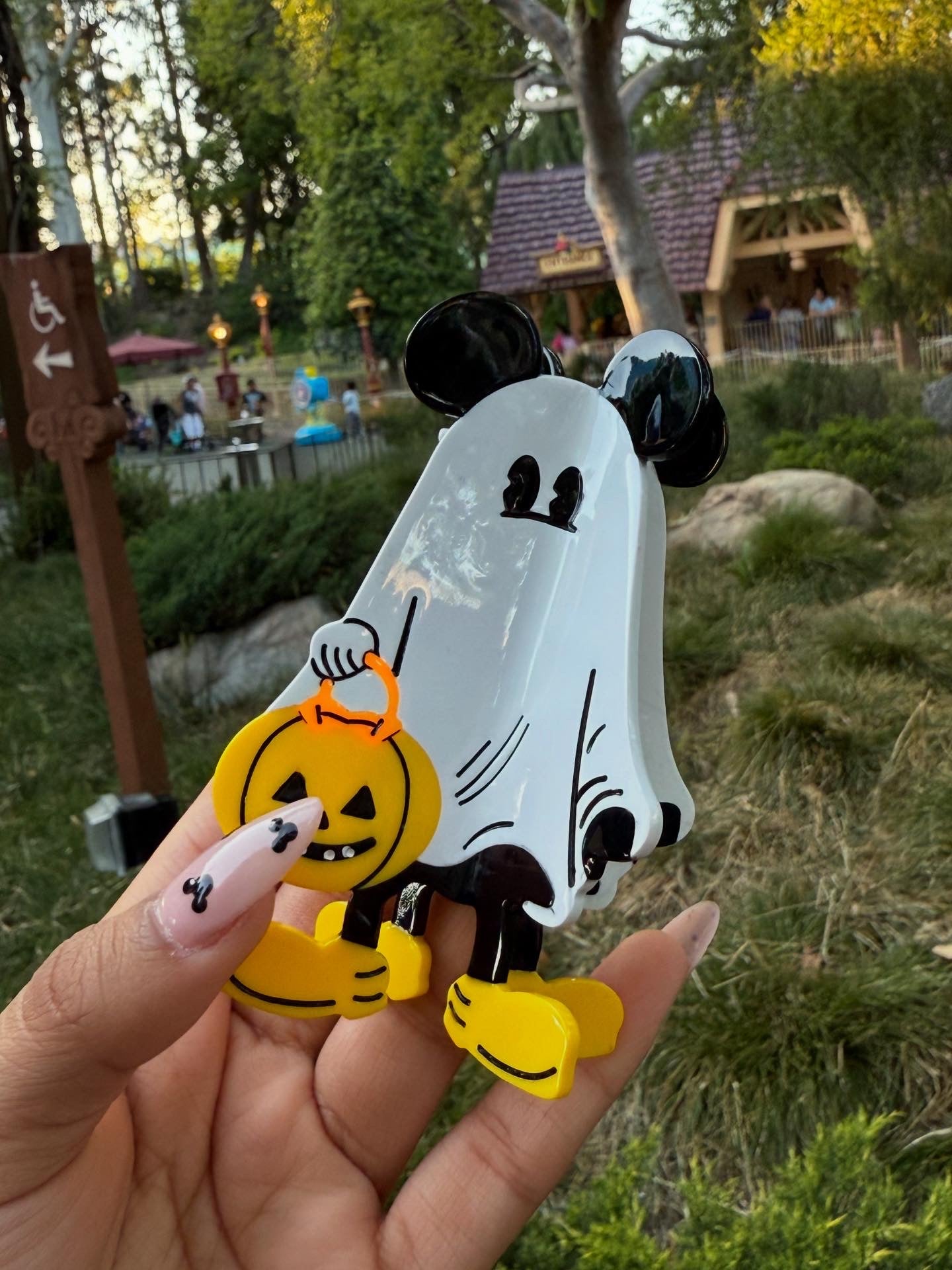 Mickey Ghost Hair Clip