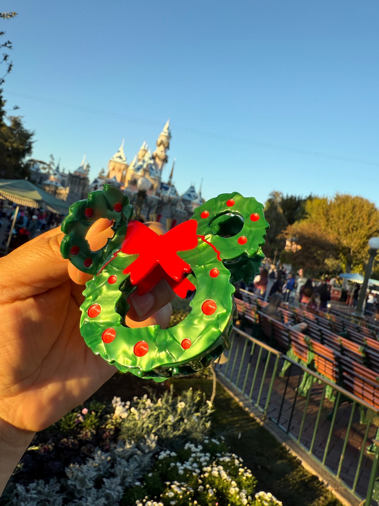 Mickey Mouse Wreath Claw Clip