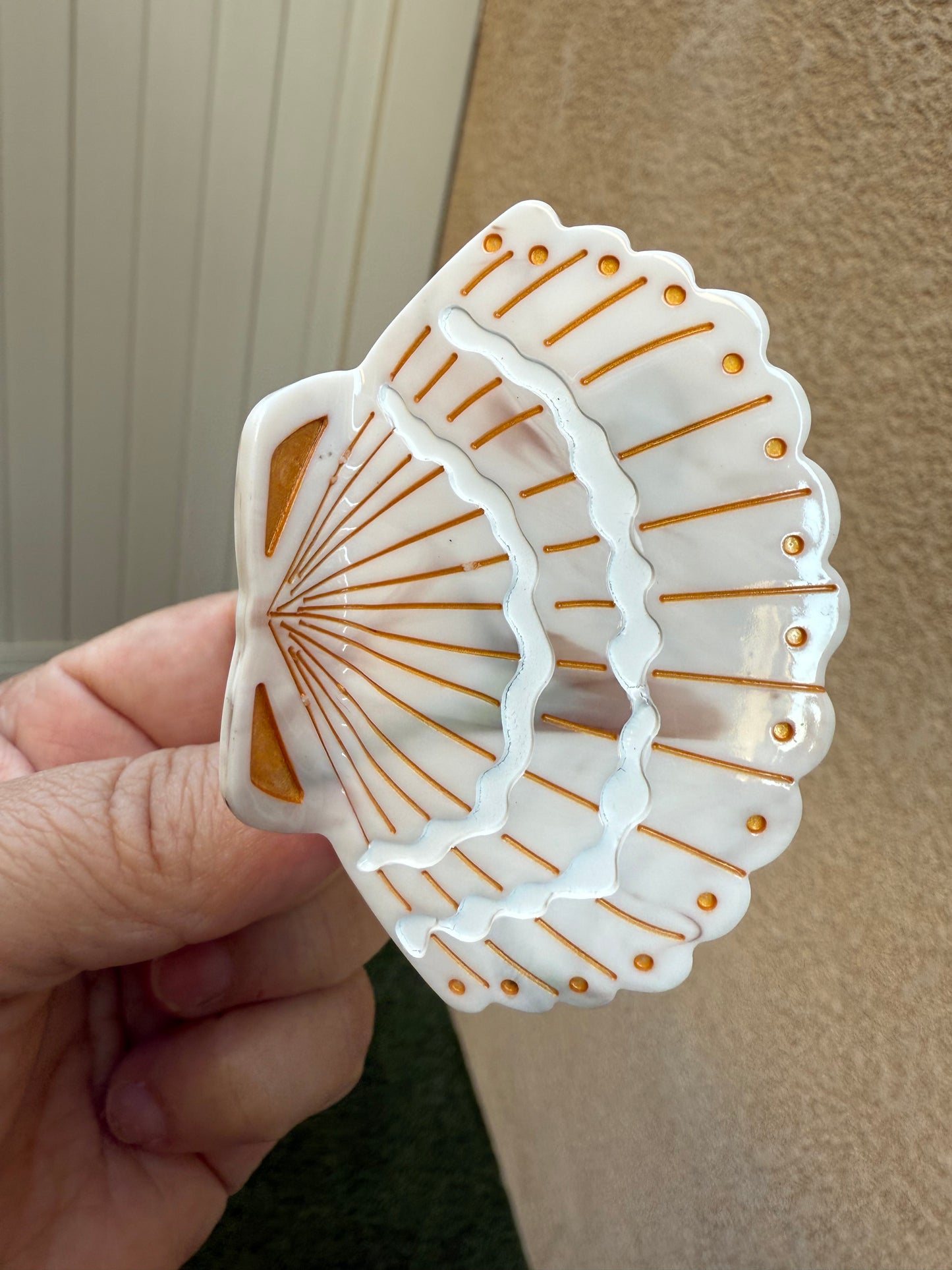 Sea Shell Claw Clip