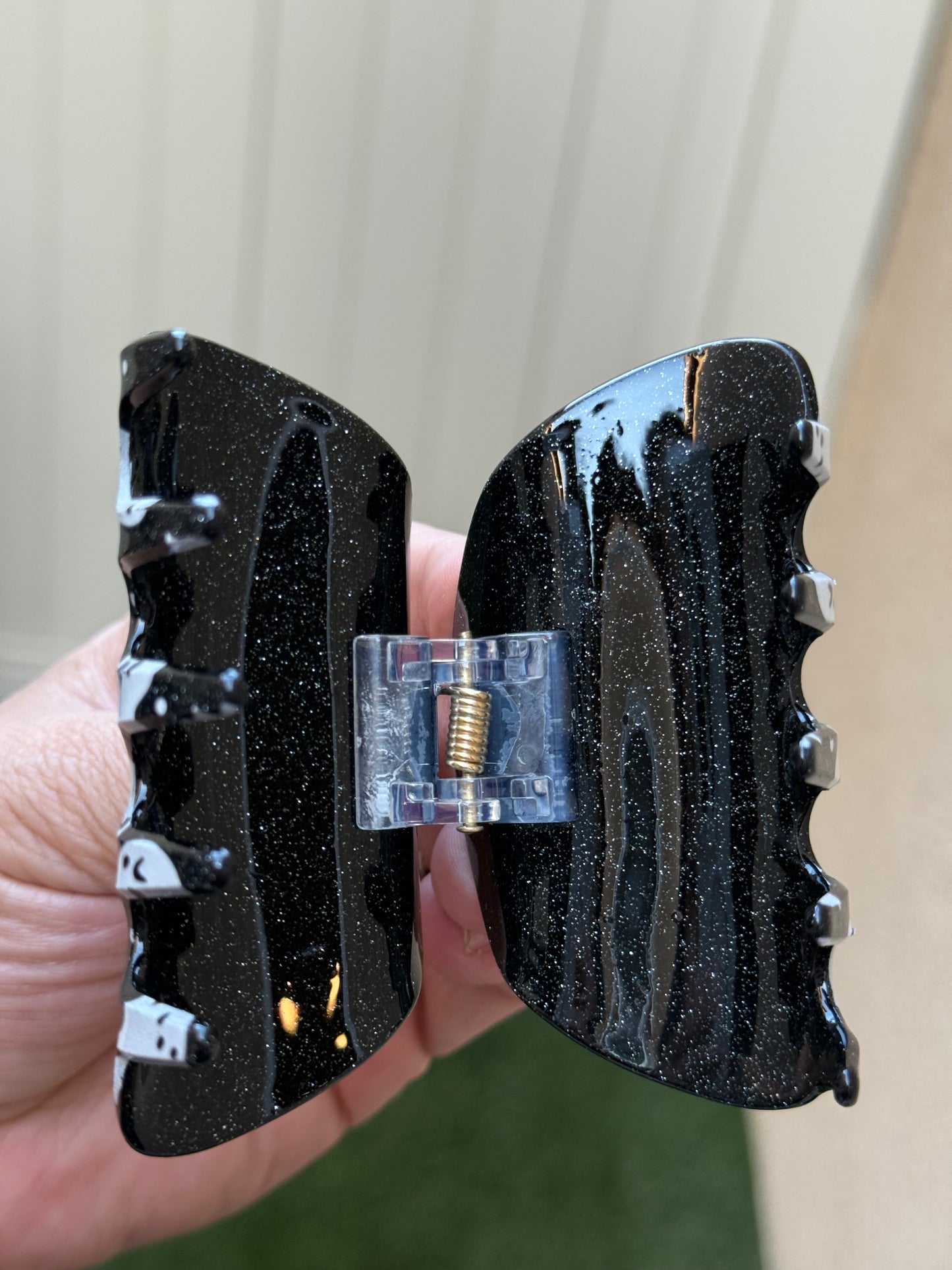 Glitter Ghost Claw Clip