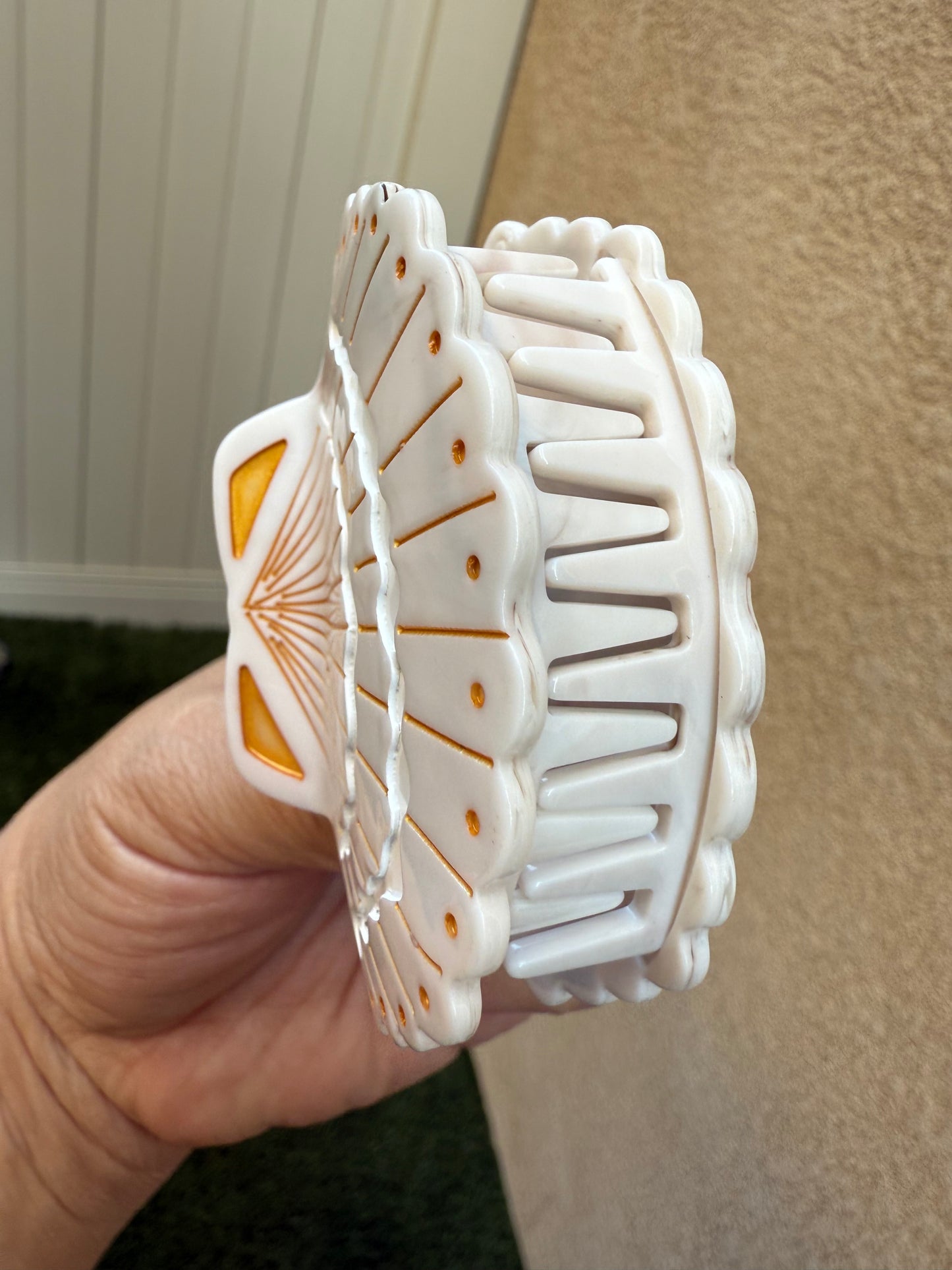 Sea Shell Claw Clip