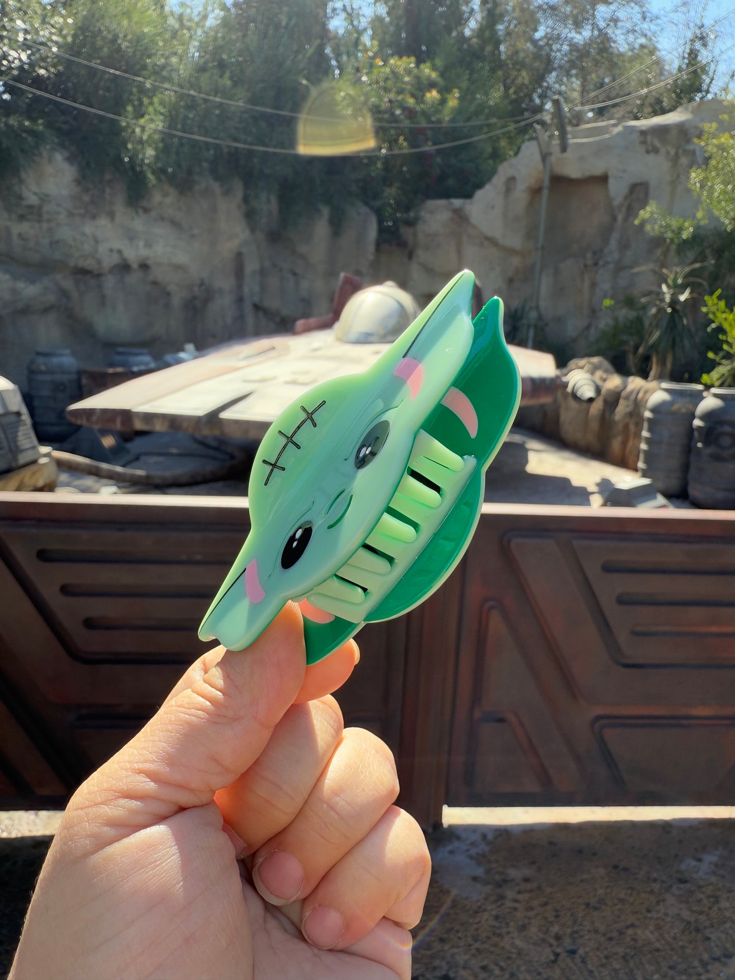 Baby Yo-da  Claw Clip