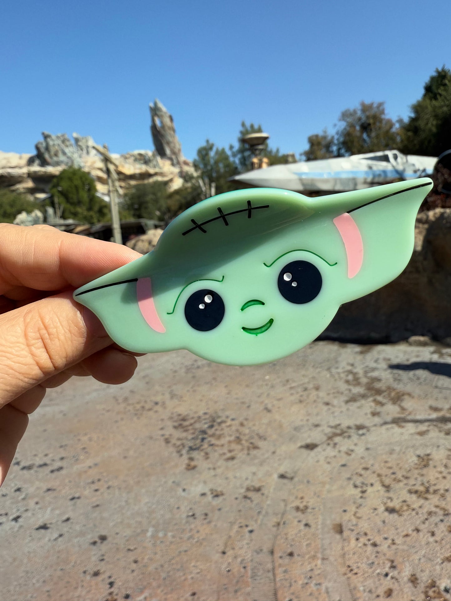 Baby Yo-da  Claw Clip