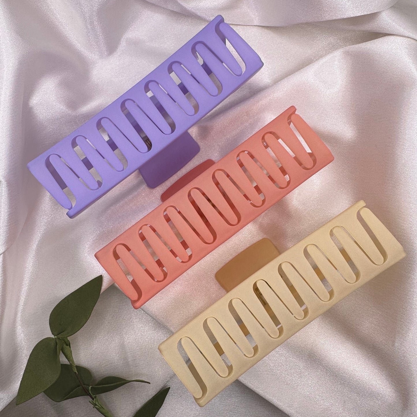 XL Matte Clips, Jumbo Claw Clip, Acrylic Hair Clip, Hair Accessories for Her, Translucent Clip, Perfect Gift, Gifts for Her, Minimalist Hair