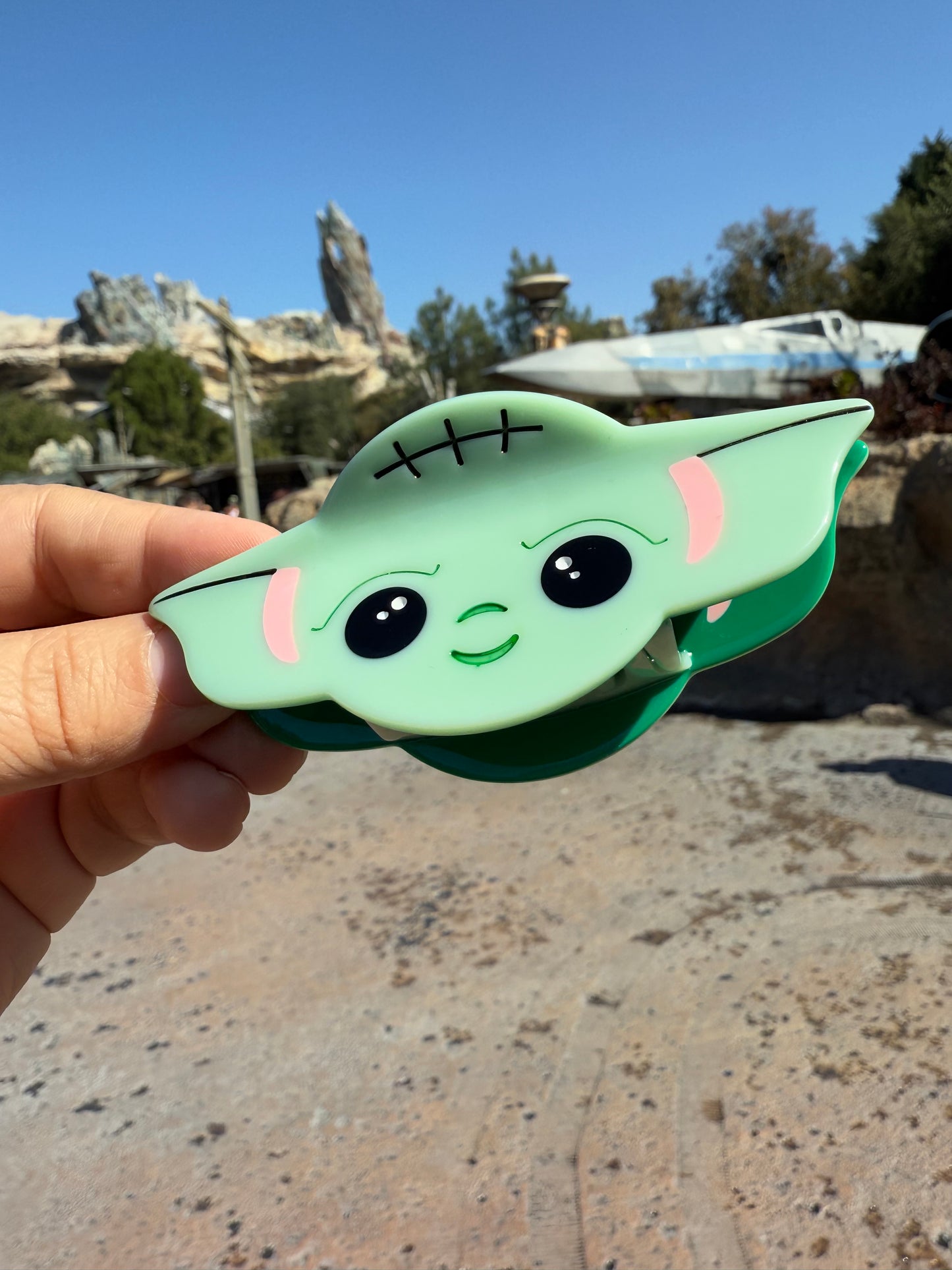 Baby Yo-da  Claw Clip