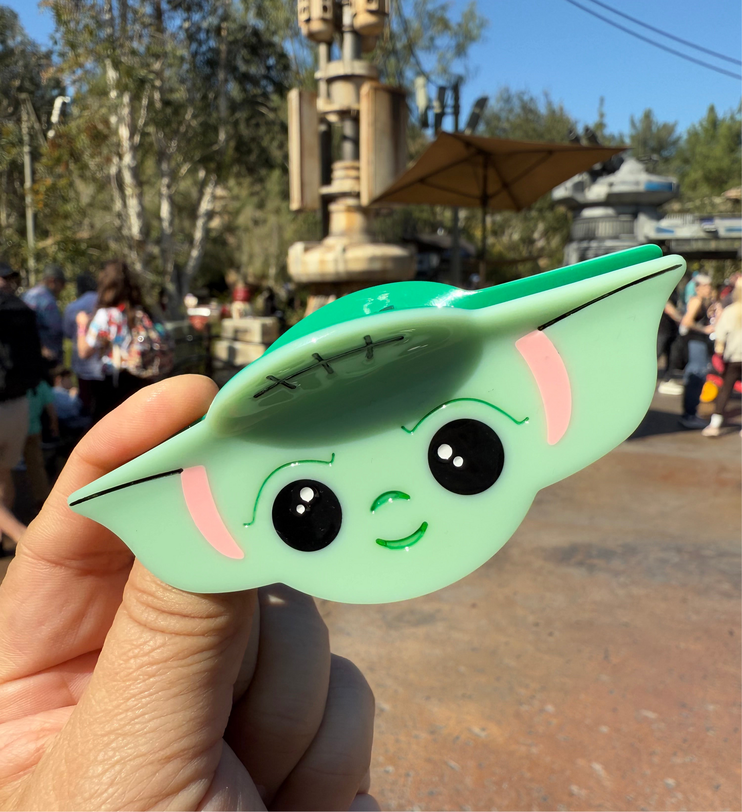 Baby Yo-da  Claw Clip