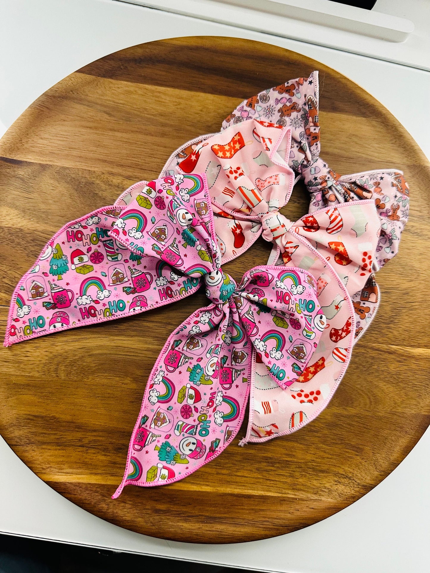 Pink Christmas Hair Bow , Hair Bow  Minnie Mouse Gingerbread, baby head bow, baby girl headband, newborn bows, baby girl bow,