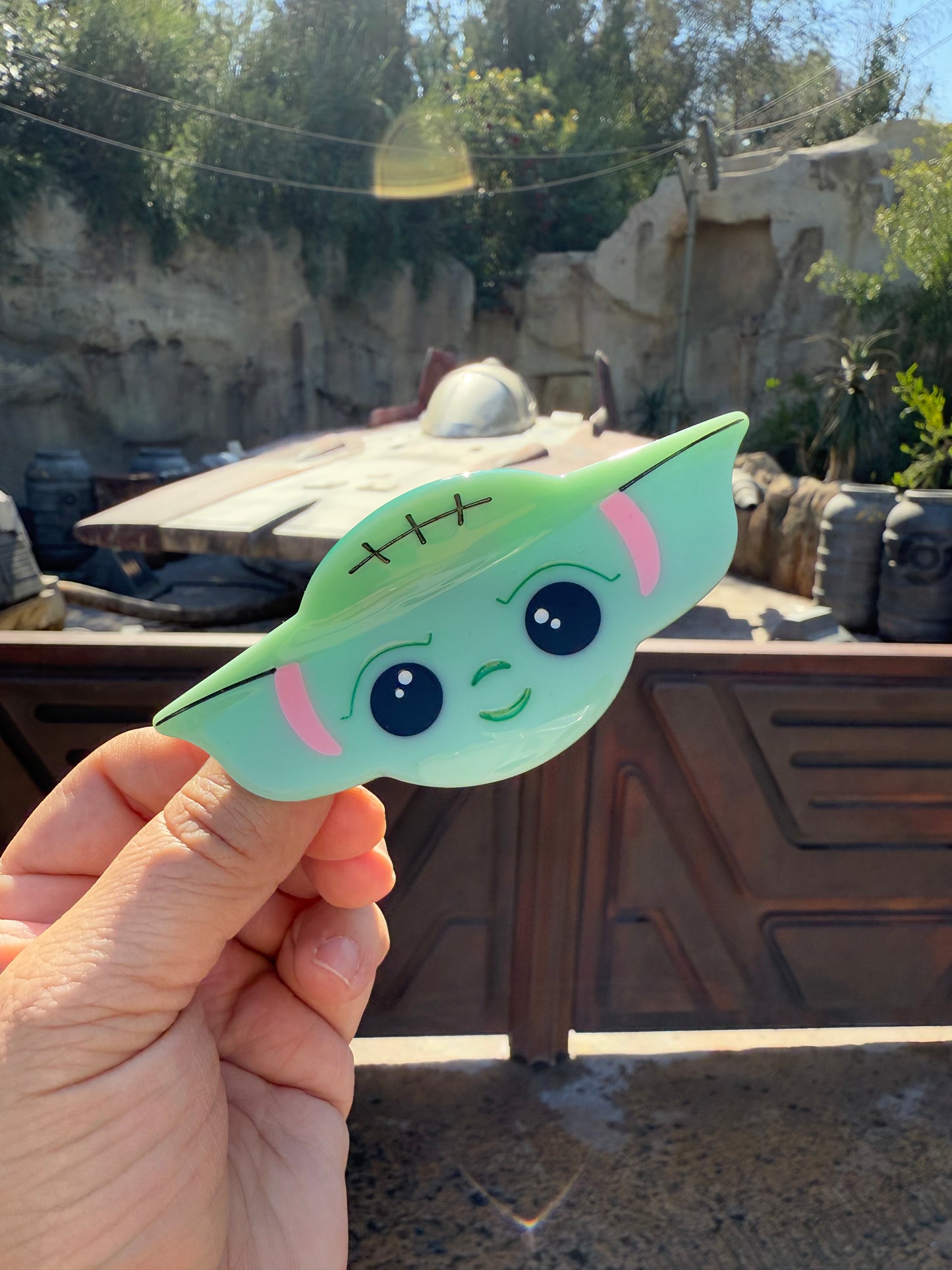 Baby Yo-da  Claw Clip