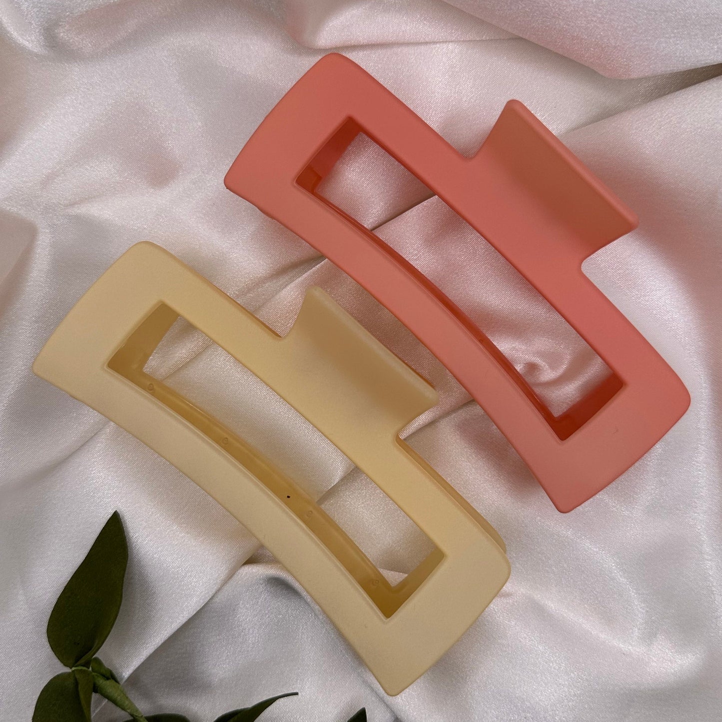 XL Matte Clips, Jumbo Claw Clip, Acrylic Hair Clip, Hair Accessories for Her, Translucent Clip, Perfect Gift, Gifts for Her, Minimalist Hair